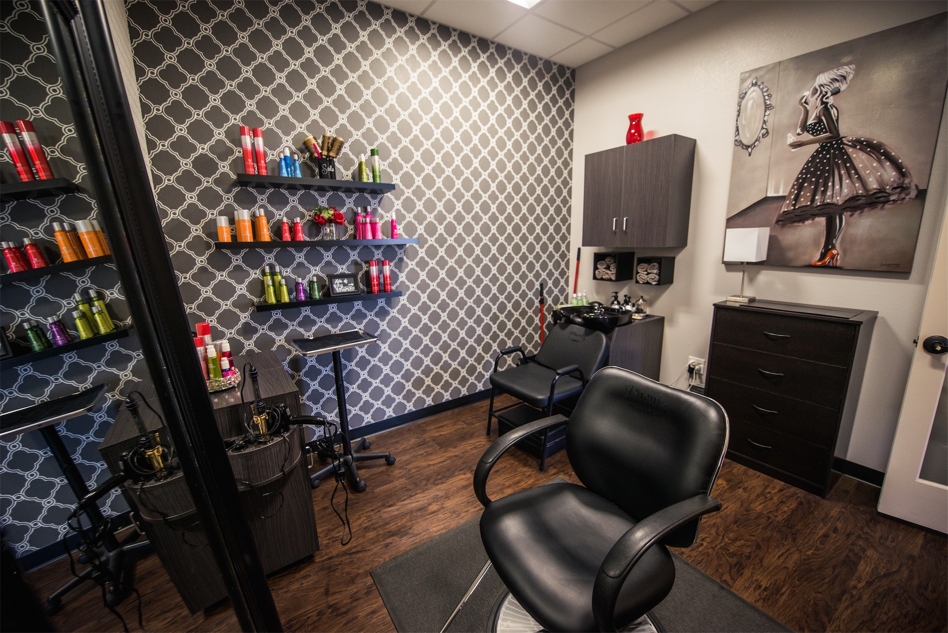 Phoenix Salon Suites