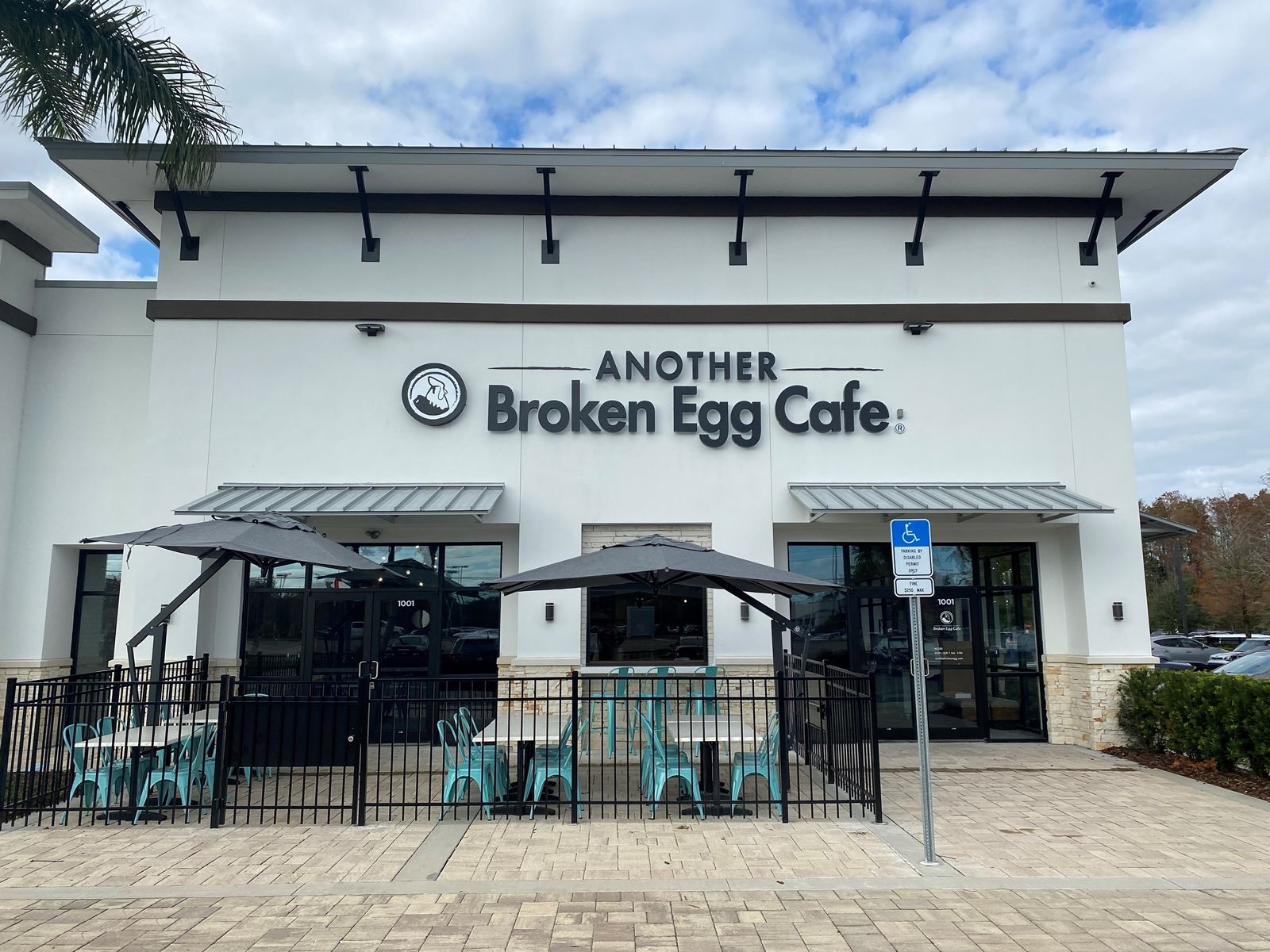 Another Broken Egg Cafe